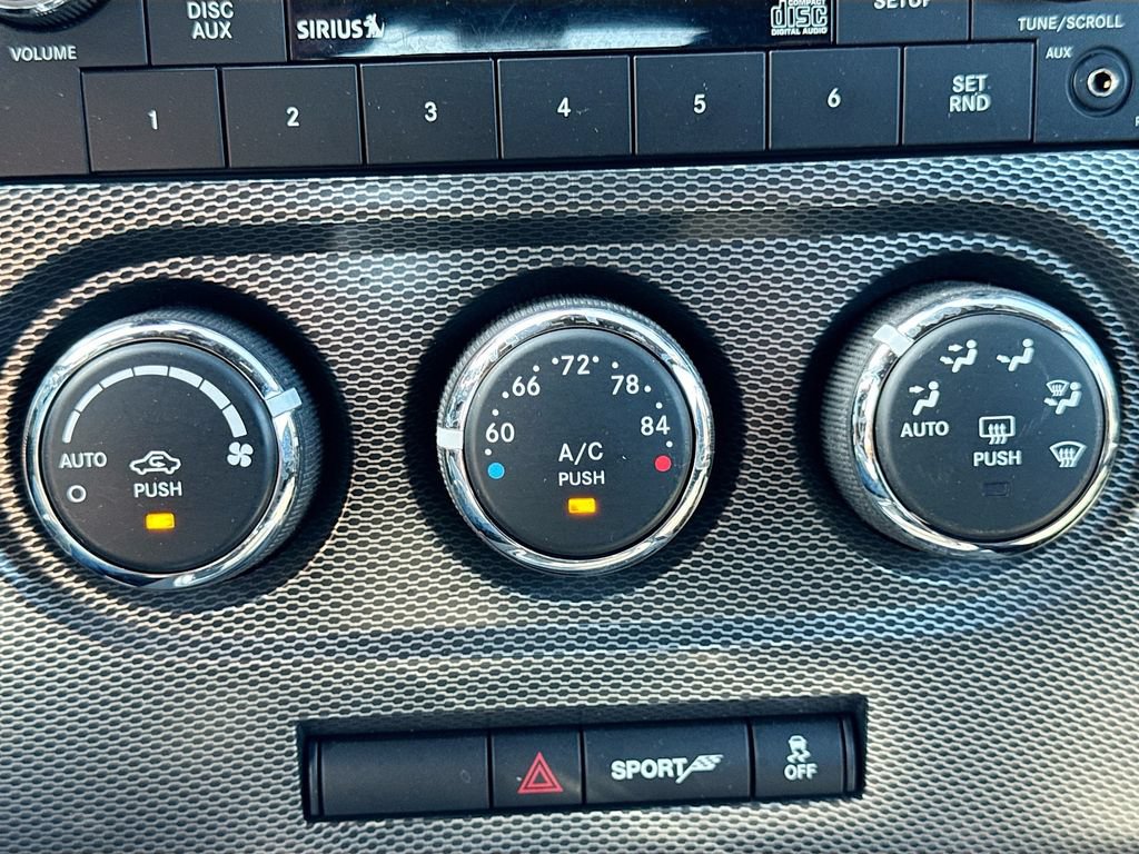 Used 2013 Dodge Challenger R/T RWD image 15