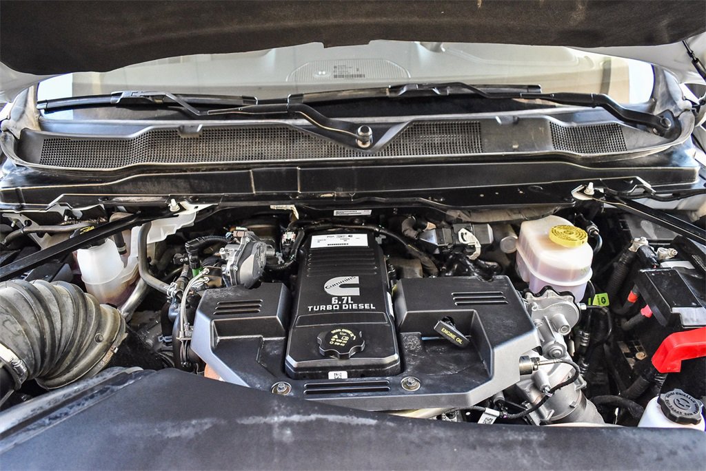 Used 2024 RAM 2500 Laramie w/ Safety Group image 27