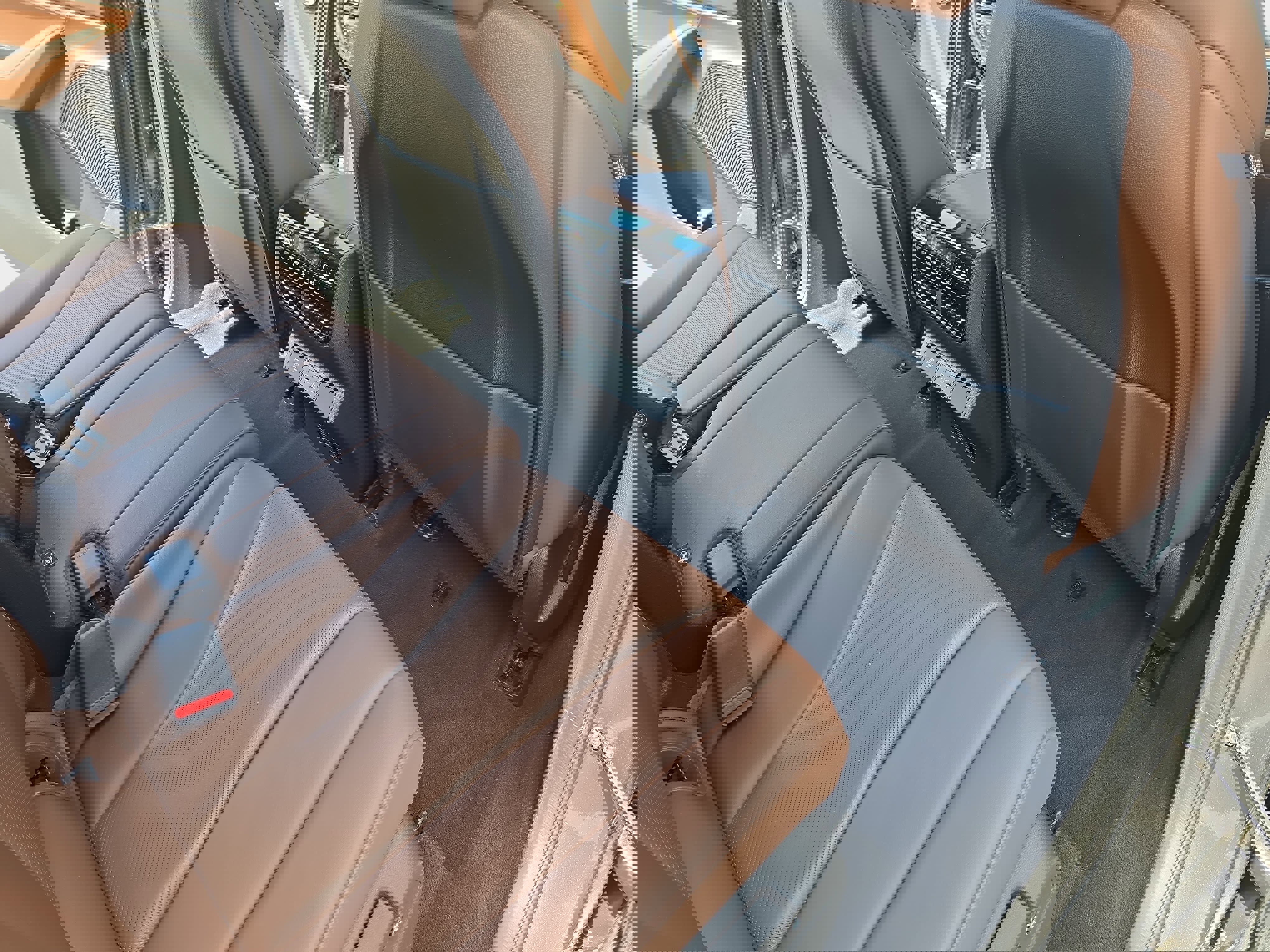 Certified 2023 Acura MDX FWD w/ Technology Package image 11