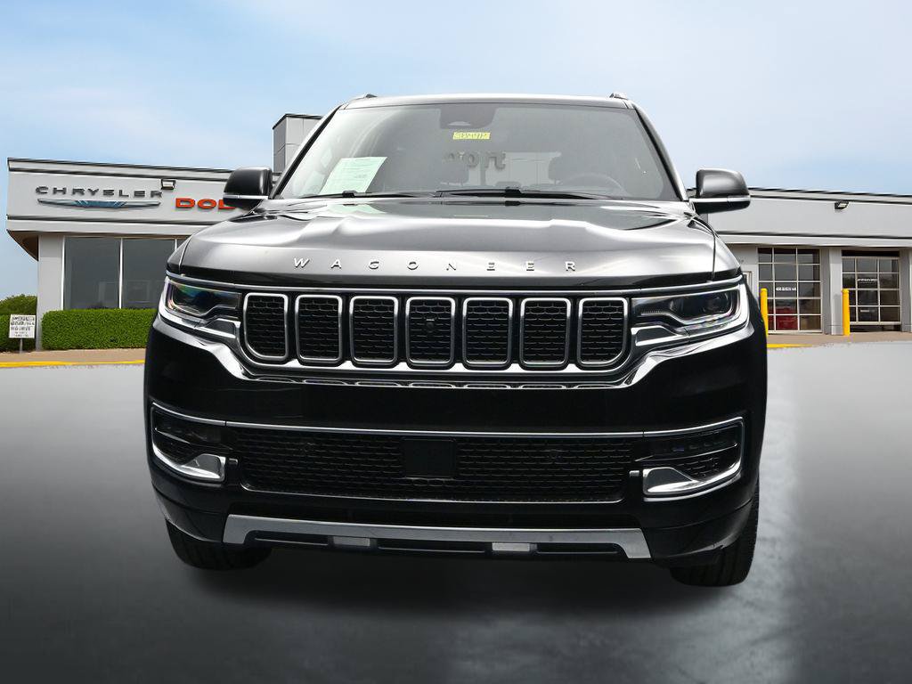 Used 2025 Jeep Wagoneer Series III w/ Premium Group I AWD/4WD image 8