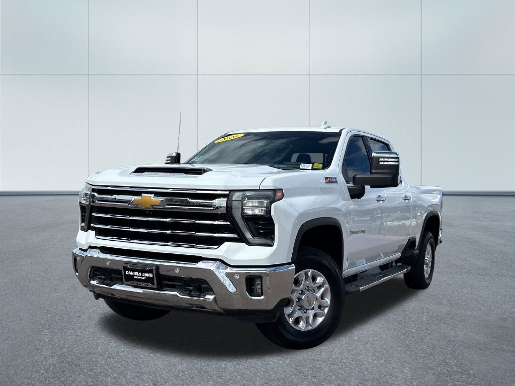 Used 2026 Chevrolet Silverado 2500 LTZ w/ LTZ Premium Package