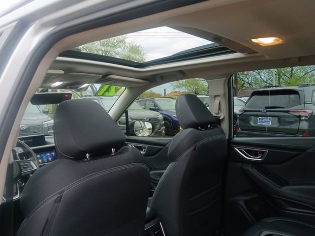 Used 2021 Subaru Forester Premium AWD/4WD image 23