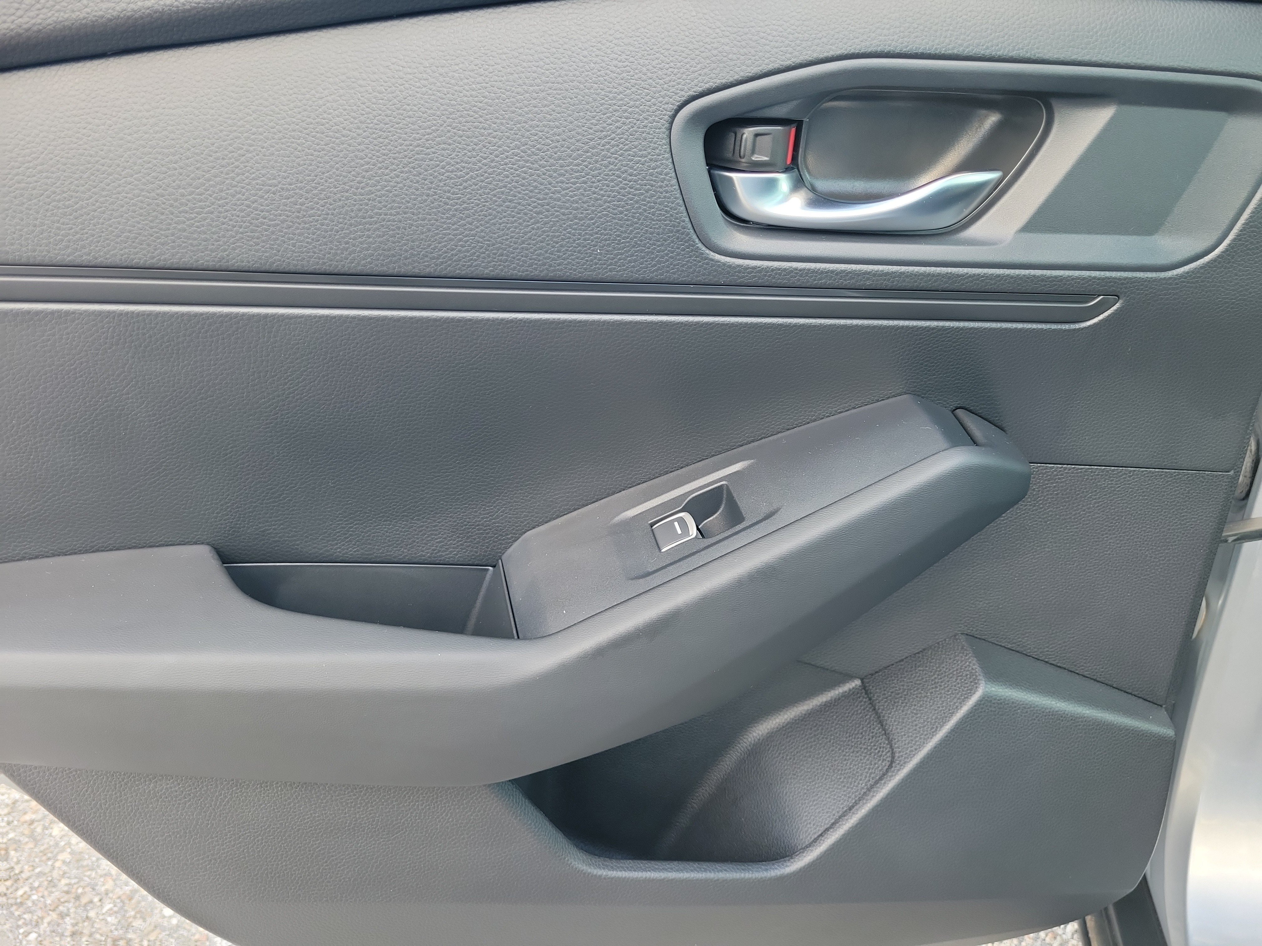 Used 2024 Honda Accord EX image 13