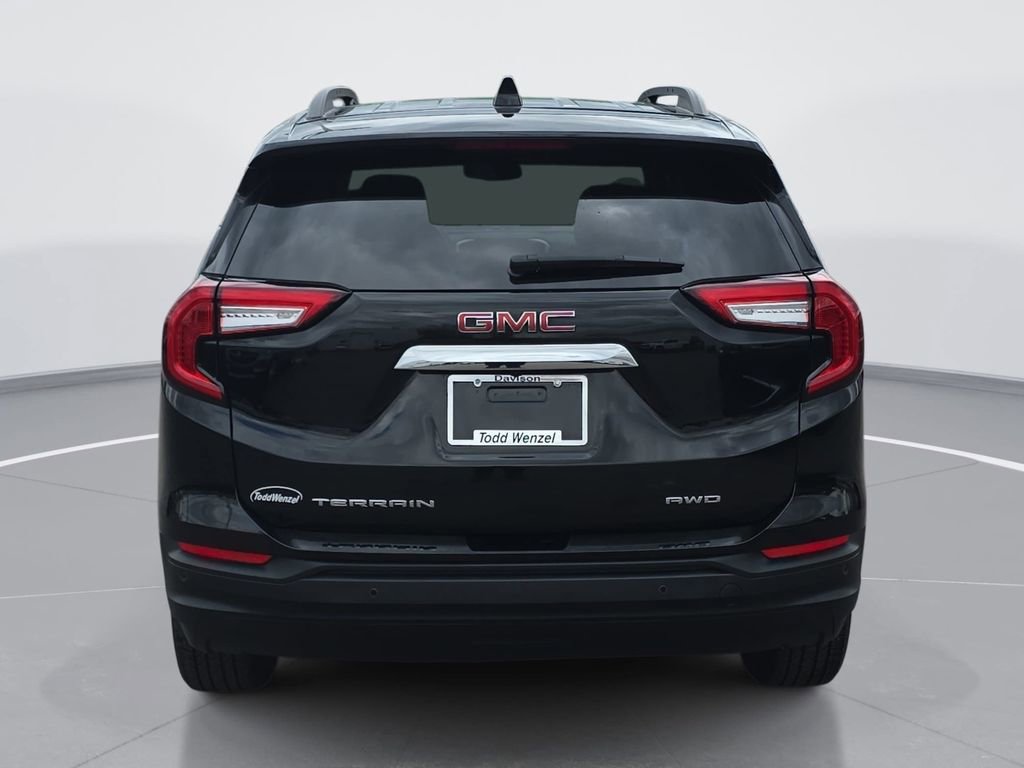 Certified 2023 GMC Terrain SLE w/ Driver Convenience Package AWD/4WD image 5