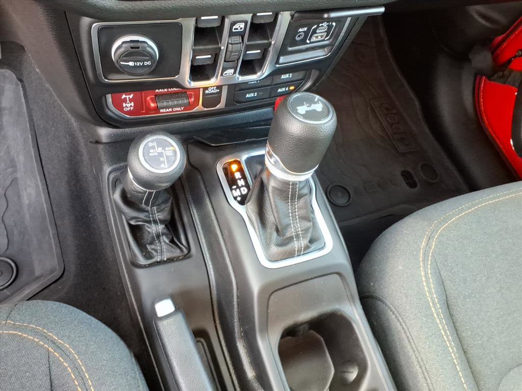 Used 2025 Jeep Wrangler Willys image 34