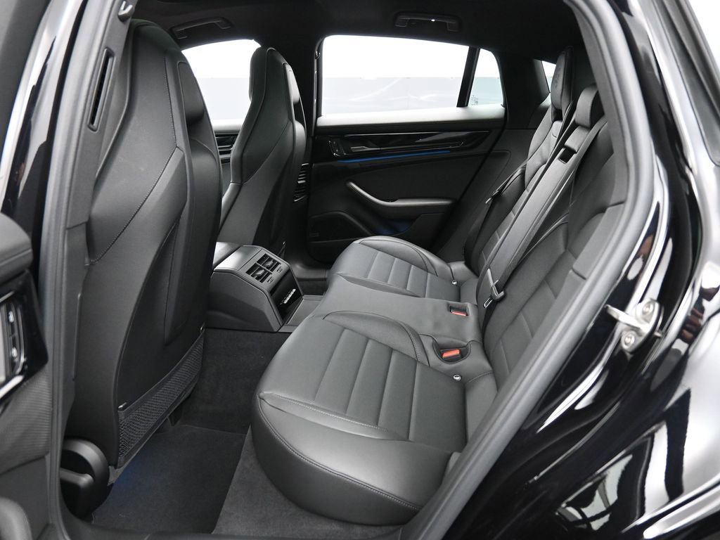 New 2026 Porsche Panamera E-Hybrid image 24