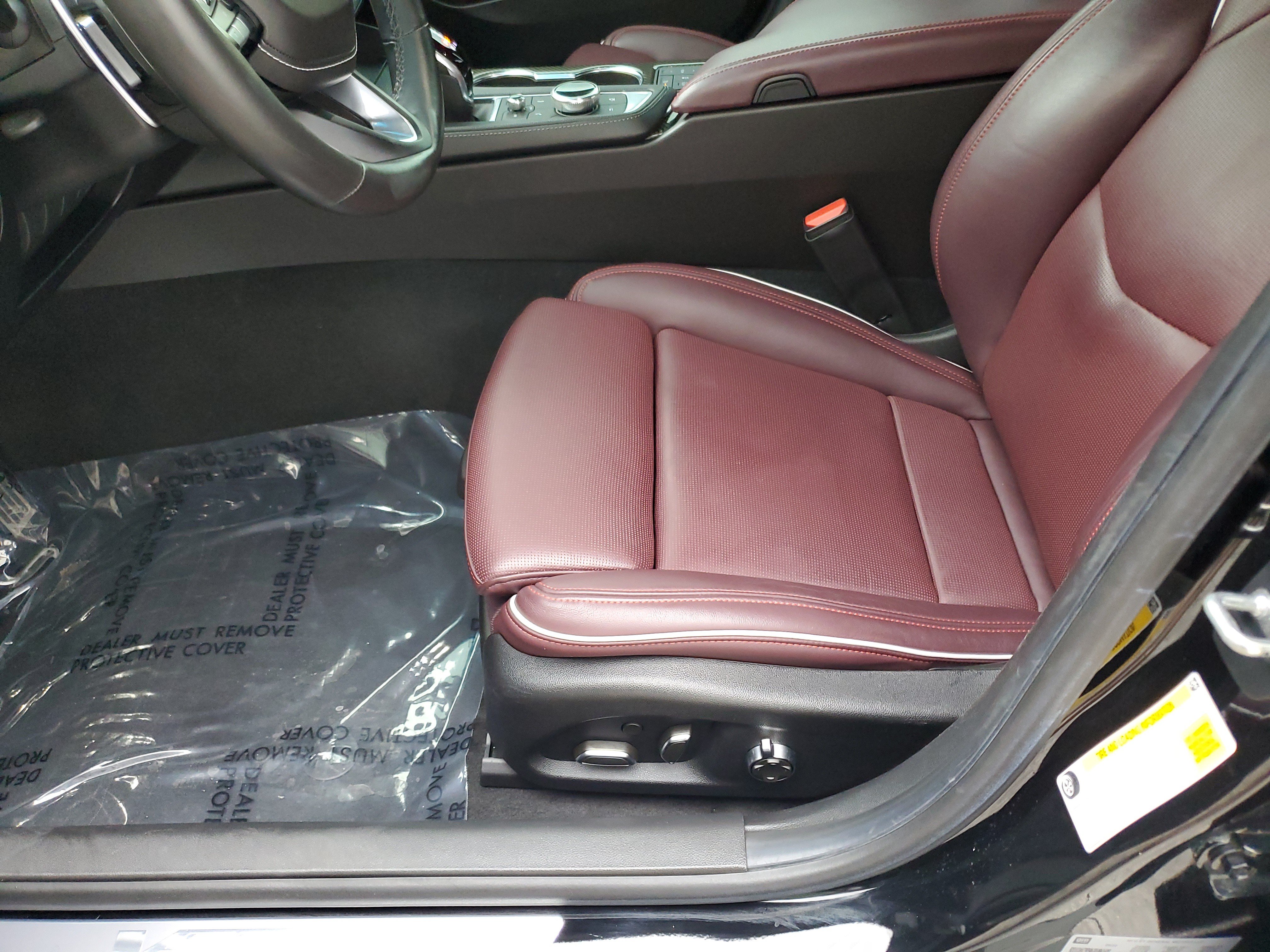 Used 2022 Cadillac CT4 V w/ Climate Package RWD image 21