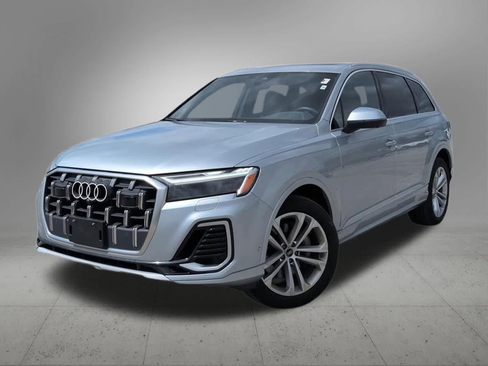 Used 2025 Audi Q7 3.0T Premium Plus AWD/4WD image 1