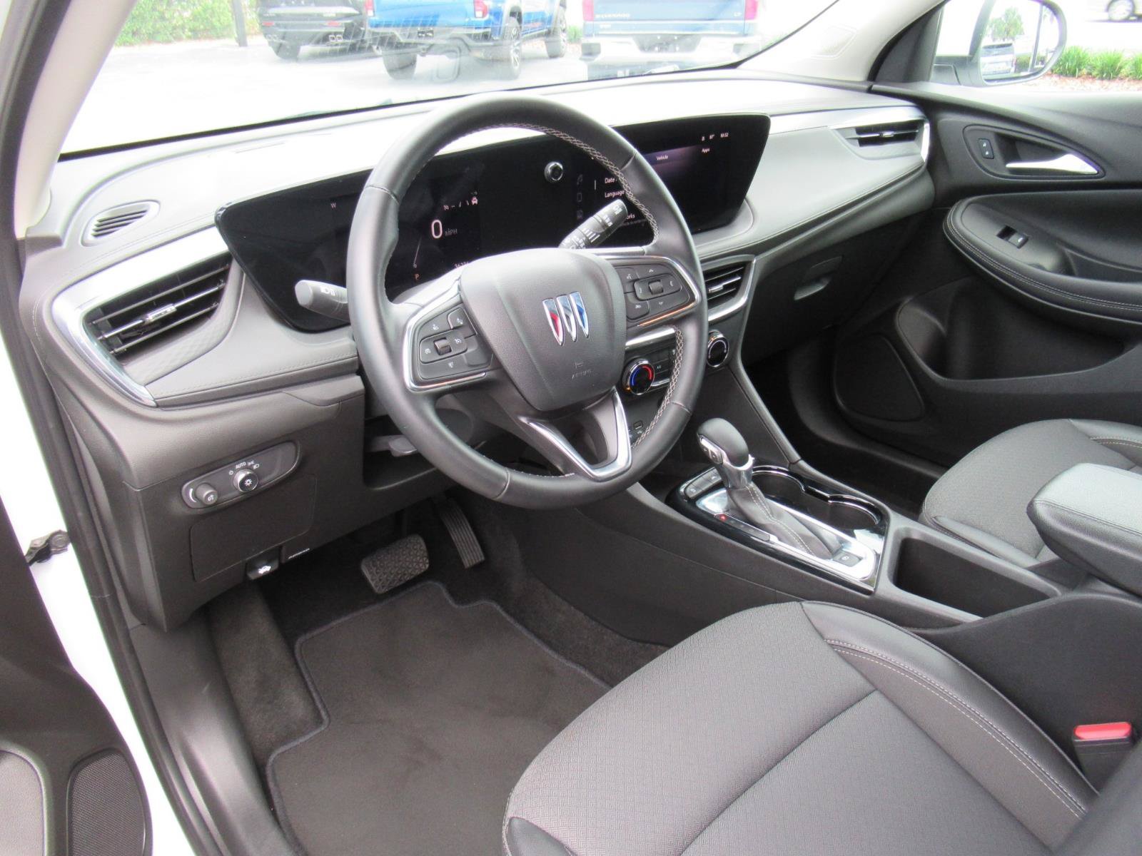 Used 2025 Buick Encore GX Preferred FWD image 16