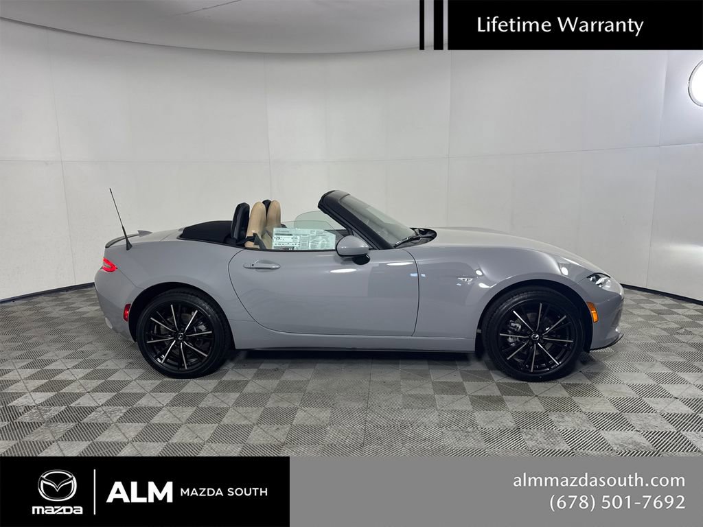 New 2026 MAZDA MX-5 Miata Grand Touring RWD image 5