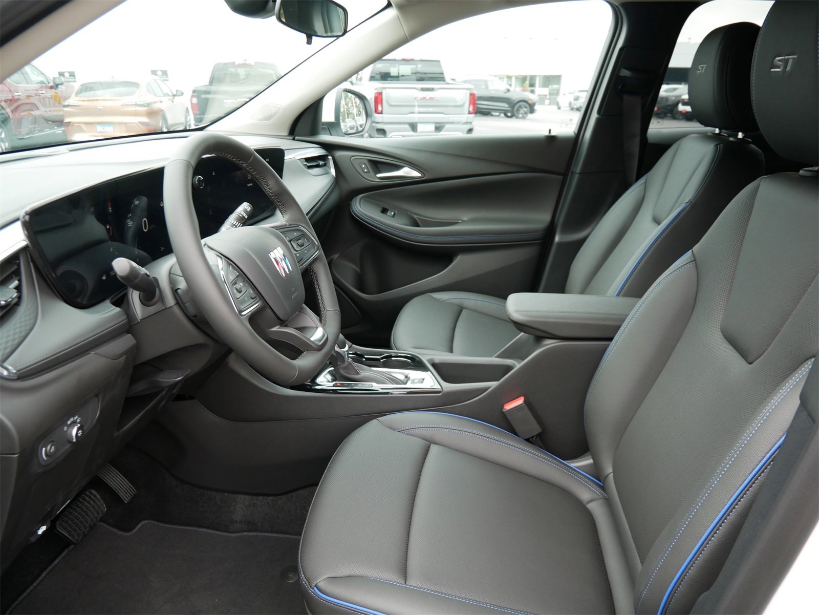 New 2026 Buick Encore GX Sport Touring w/ Comfort Package image 5