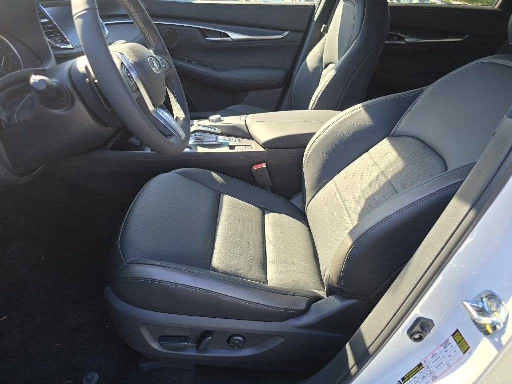 New 2025 INFINITI QX55 Luxe w/ Cargo Package image 25