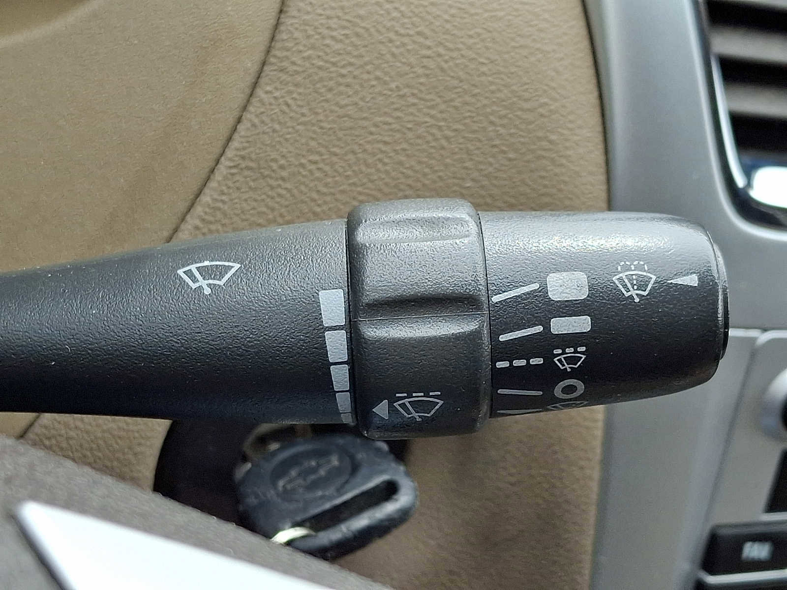 Used 2011 Chevrolet Malibu LS FWD image 23