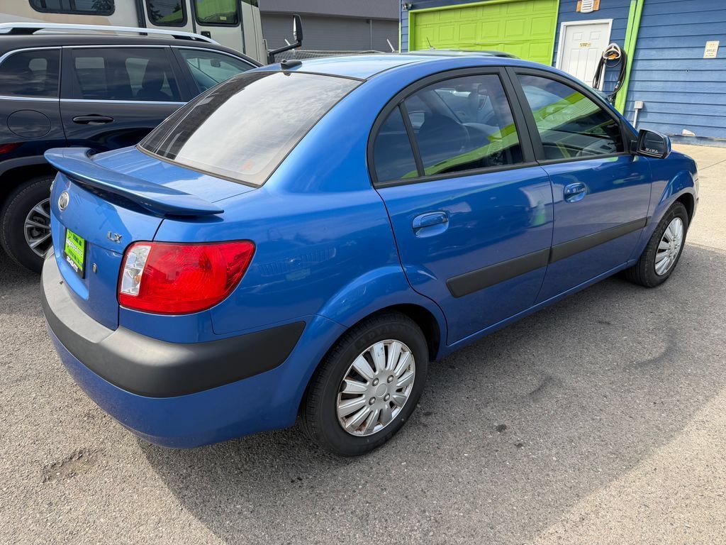 Used 2009 Kia Rio LX FWD image 3