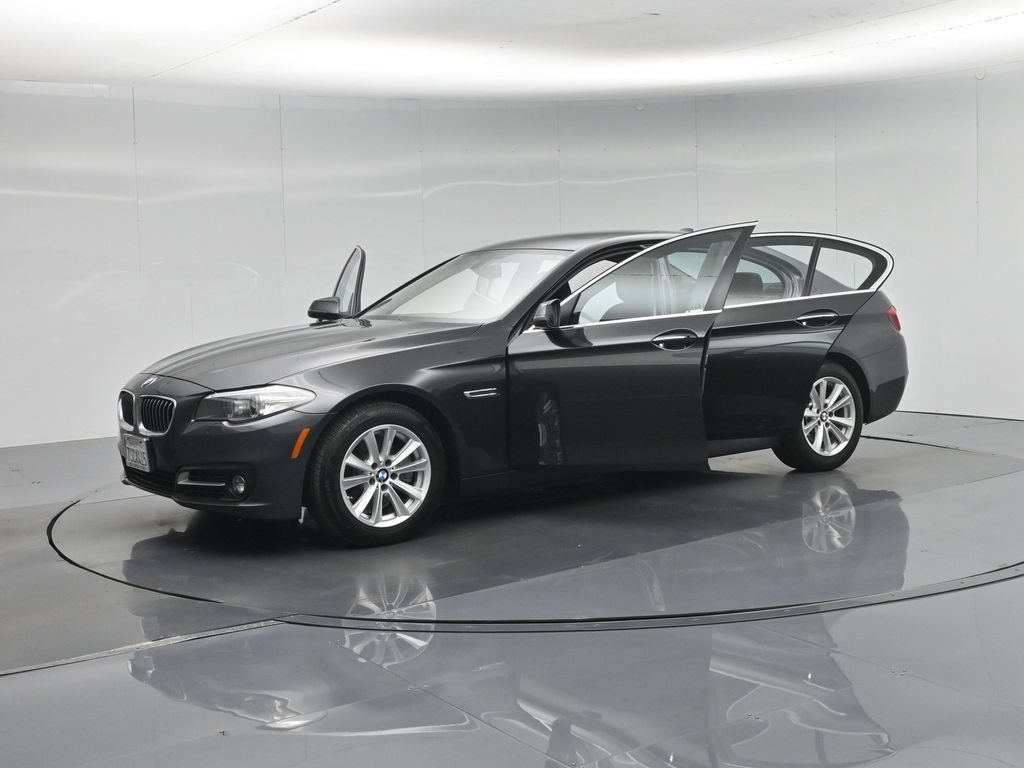 Used 2016 BMW 528i Sedan RWD image 32
