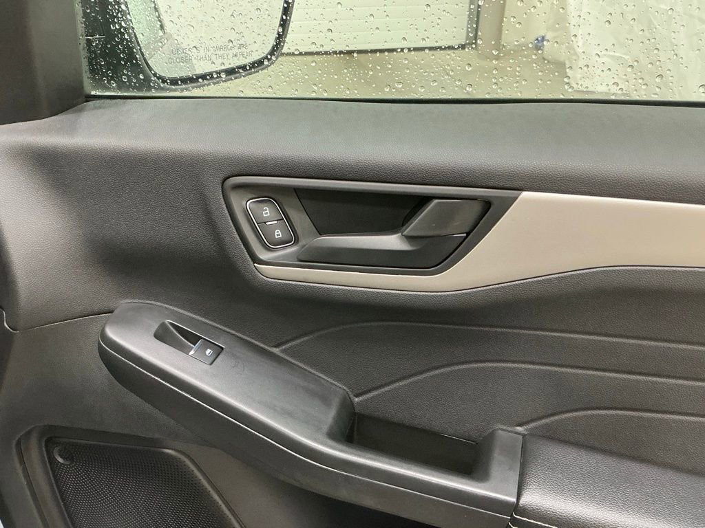 Used 2022 Ford Escape SE image 31