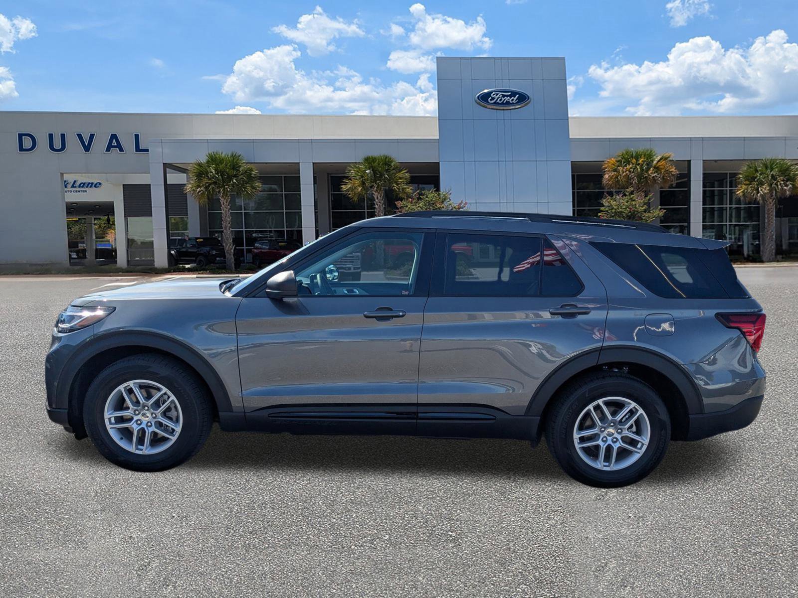 New 2026 Ford Explorer Active image 7