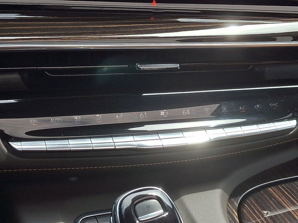 Used 2023 Cadillac Escalade Sport image 18