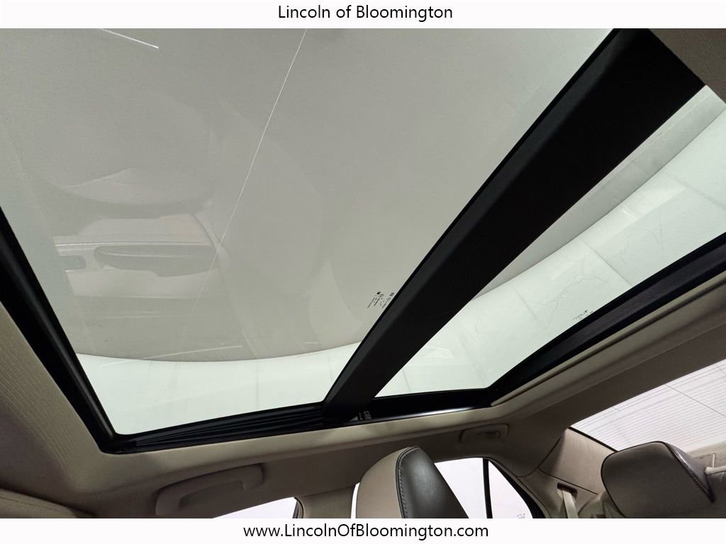 Used 2013 Chrysler 300 C Luxury Series w/ Harman Kardon Audio Group image 63