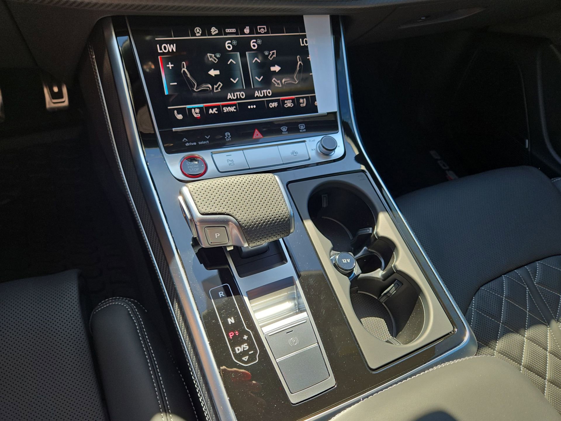 New 2026 Audi SQ8 Premium Plus AWD/4WD image 22