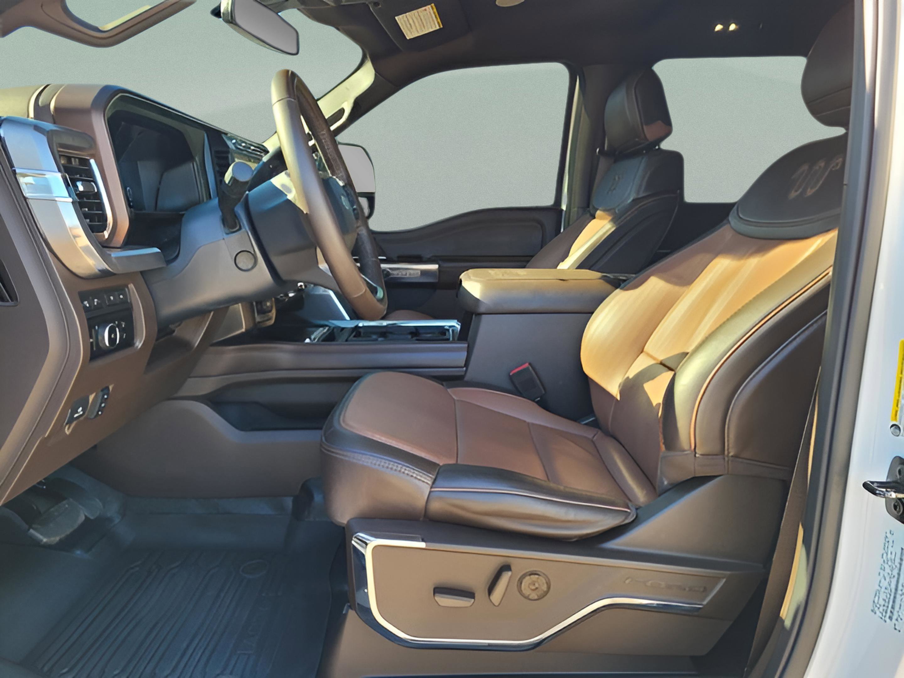 Used 2024 Ford F350 King Ranch image 15