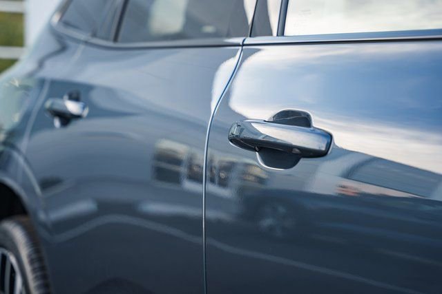 New 2026 Volvo XC60 T8 Ultra w/ Protection Package Premier image 15