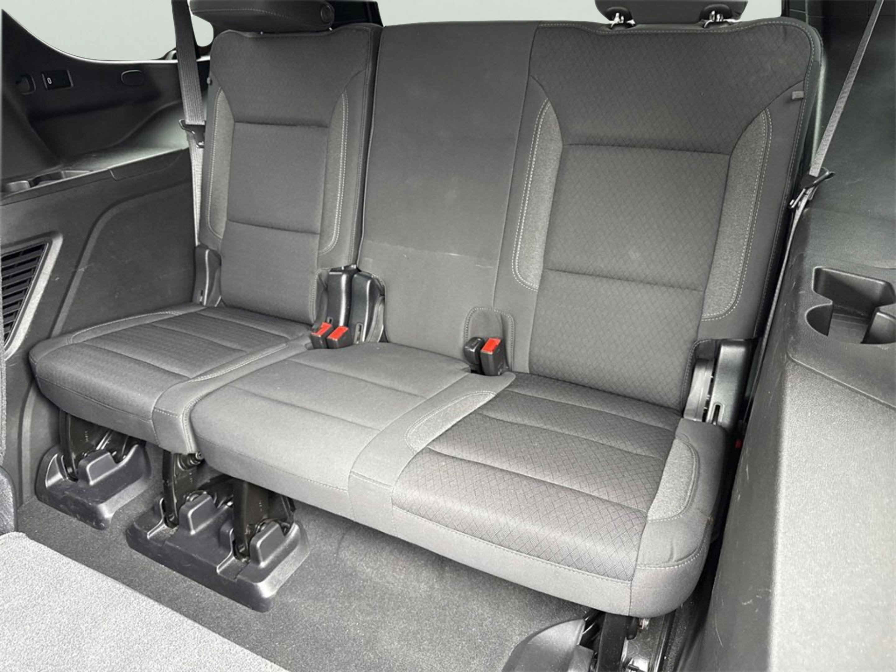 Used 2021 Chevrolet Tahoe LS image 25