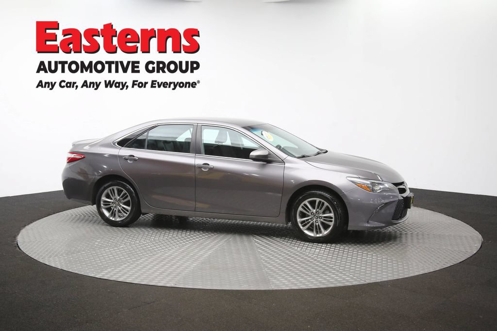 Used 2016 Toyota Camry SE FWD image 46