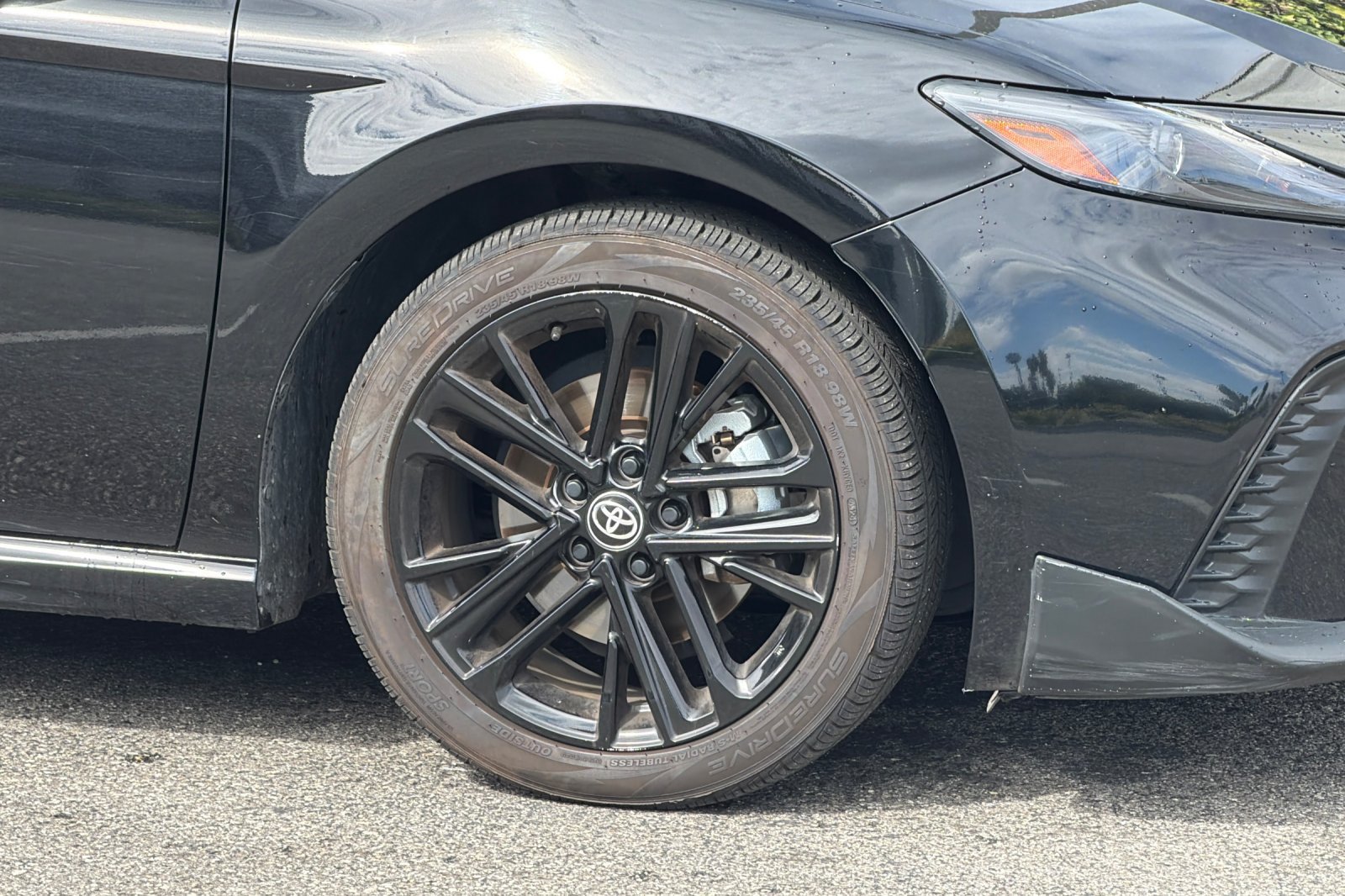 Used 2025 Toyota Camry SE FWD image 37