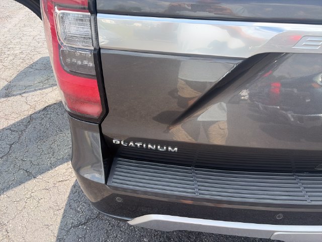 Used 2018 Ford Expedition Platinum AWD/4WD image 34