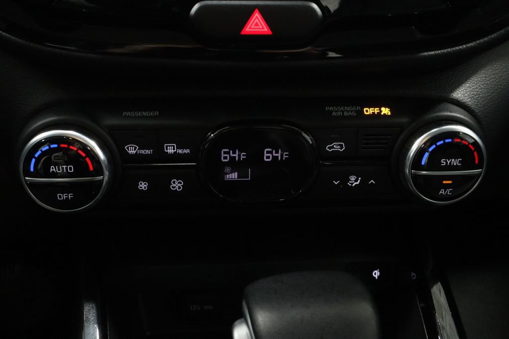 Used 2023 Kia Soul EX image 28