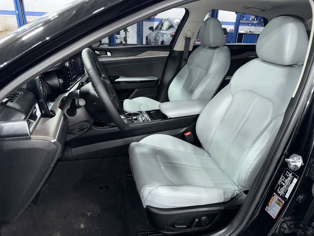 Used 2022 Kia K5 EX w/ EX Premium Package image 15