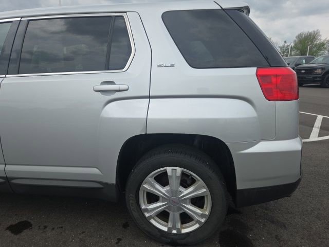 Used 2017 GMC Terrain SLE FWD image 15