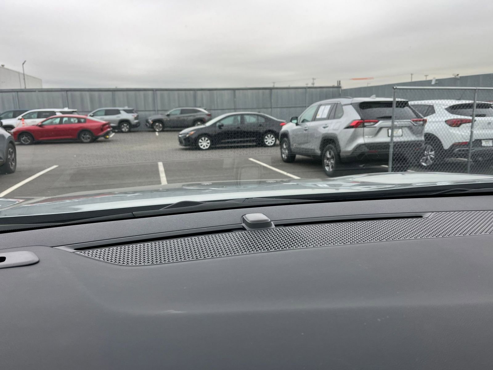 Used 2025 Chevrolet Equinox LT image 18