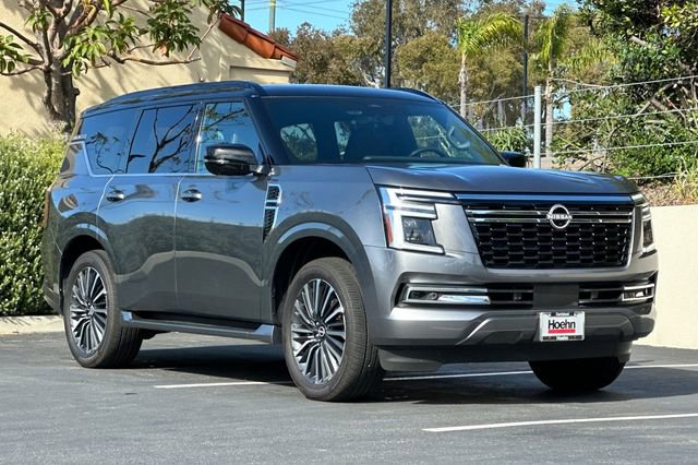 Used 2025 Nissan Armada Platinum Reserve image 7
