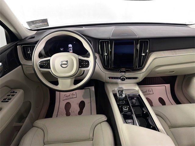 Used 2023 Volvo XC60 B5 Ultimate w/ Protection Package image 22