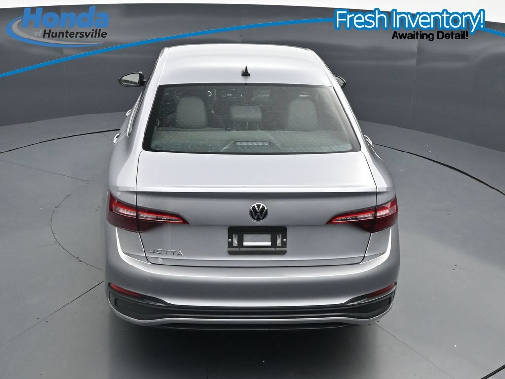 Used 2024 Volkswagen Jetta Sport FWD image 22