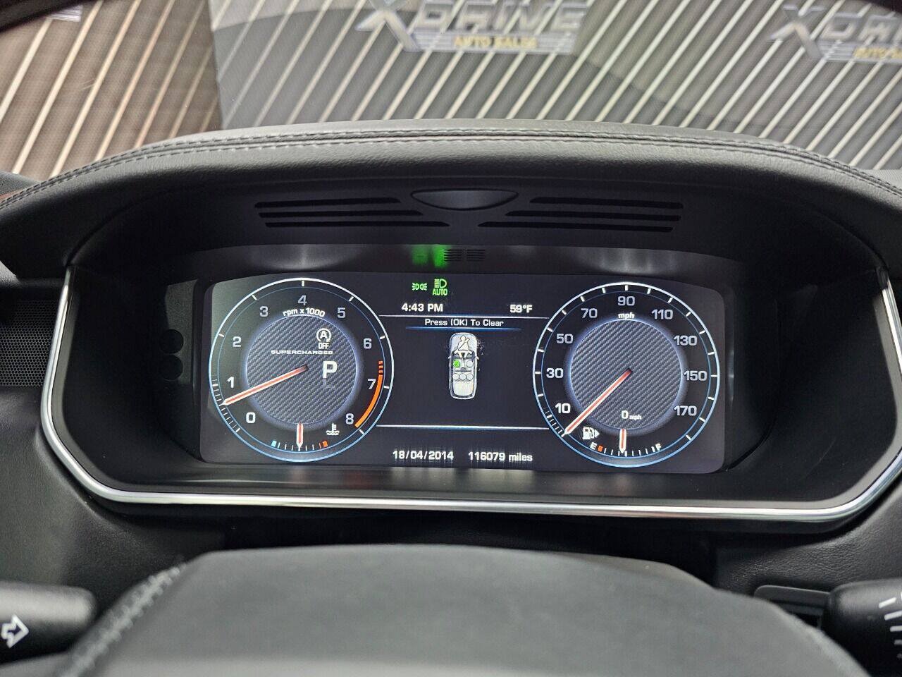 Used 2015 Land Rover Range Rover Supercharged AWD/4WD image 24