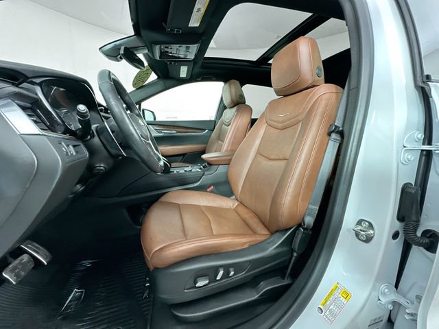 Used 2024 Cadillac XT5 Sportv image 4