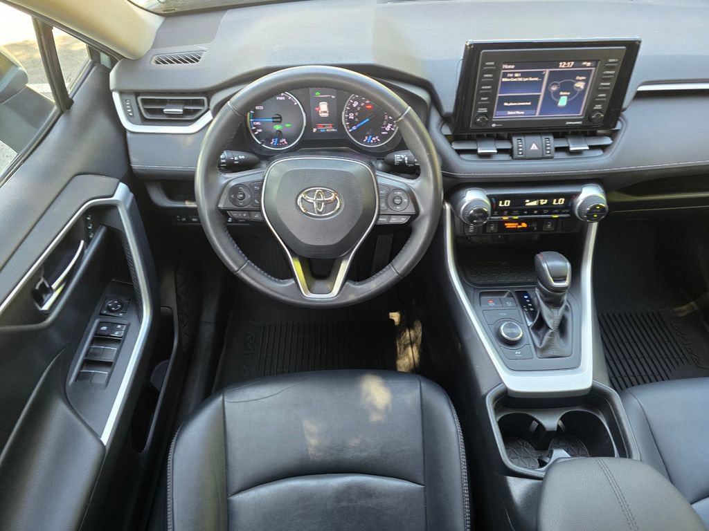 Used 2021 Toyota RAV4 XLE Premium AWD/4WD image 13