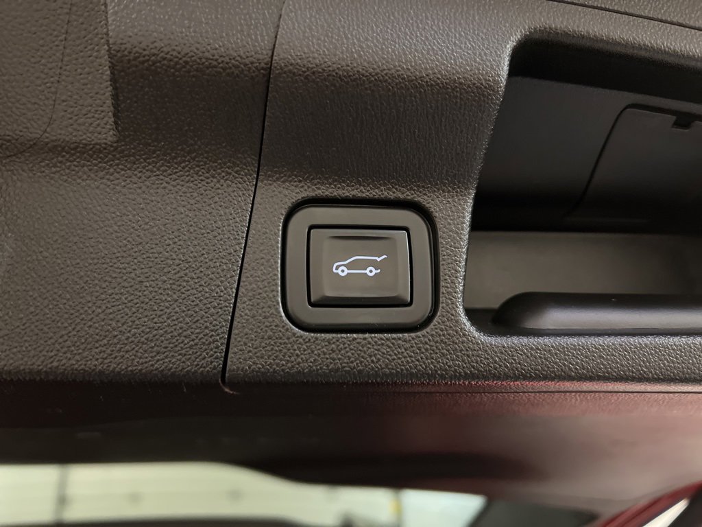 Used 2021 GMC Acadia SLT w/ Elevation Edition image 39