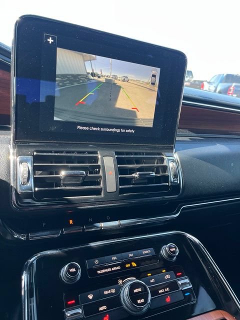 Used 2019 Lincoln Navigator Premiere AWD/4WD image 48