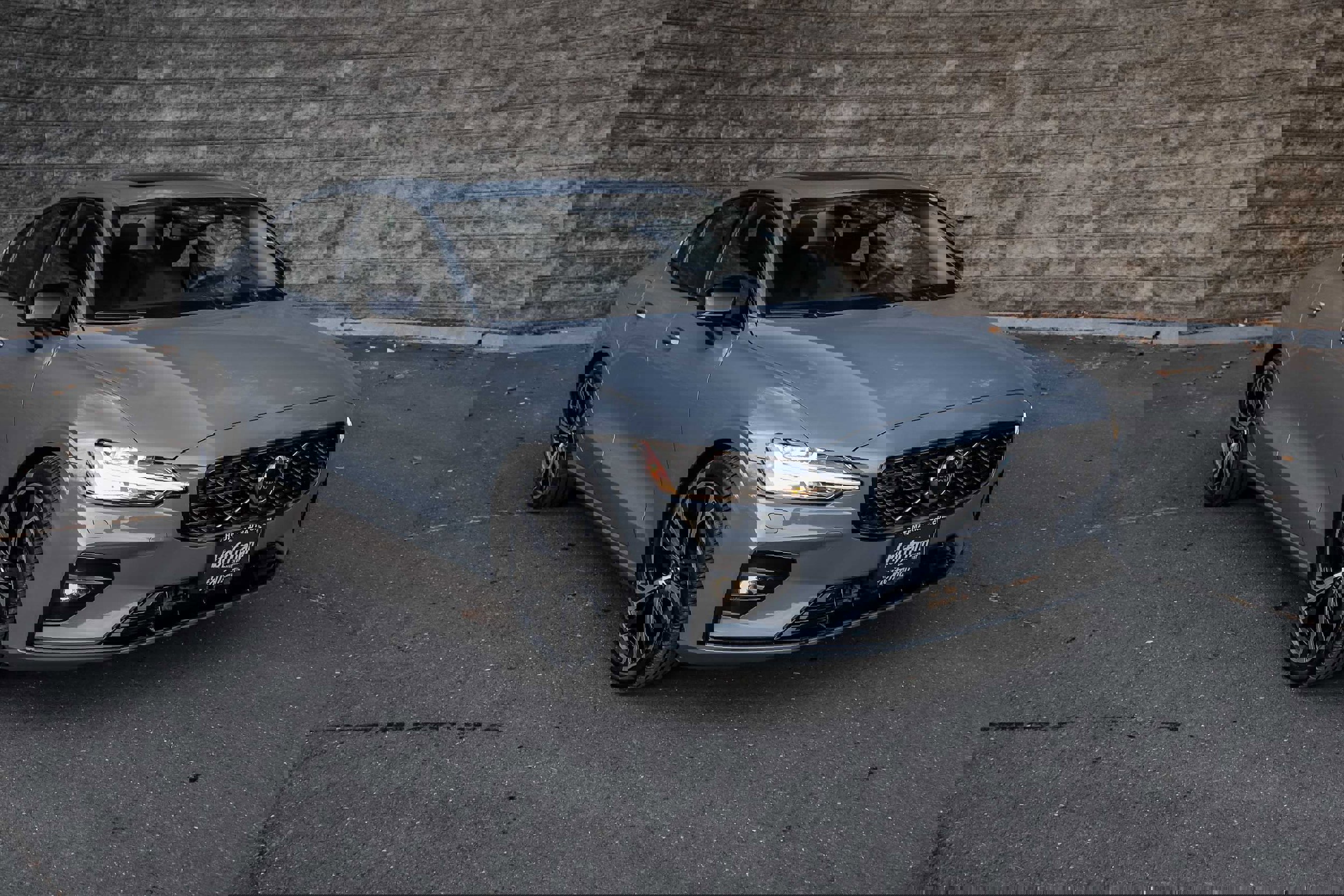 Used 2023 Volvo S60 B5 Plus w/ Climate Package image 2