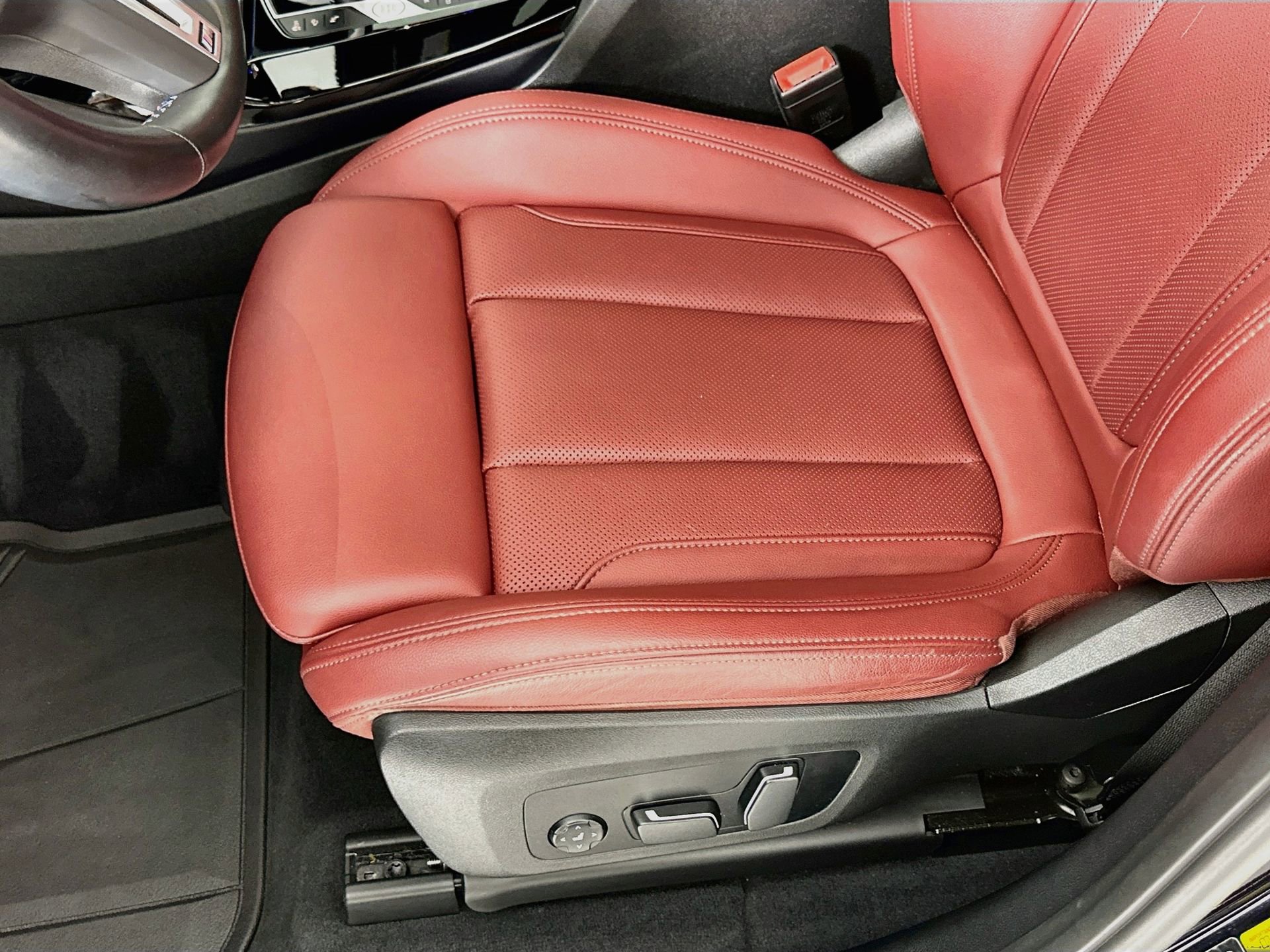 Used 2024 BMW X3 M40i w/ Premium Package AWD/4WD image 21