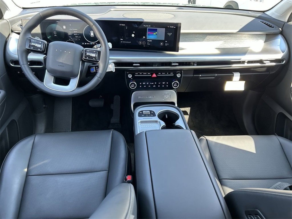 New 2026 Hyundai Ioniq 9 SEL image 3