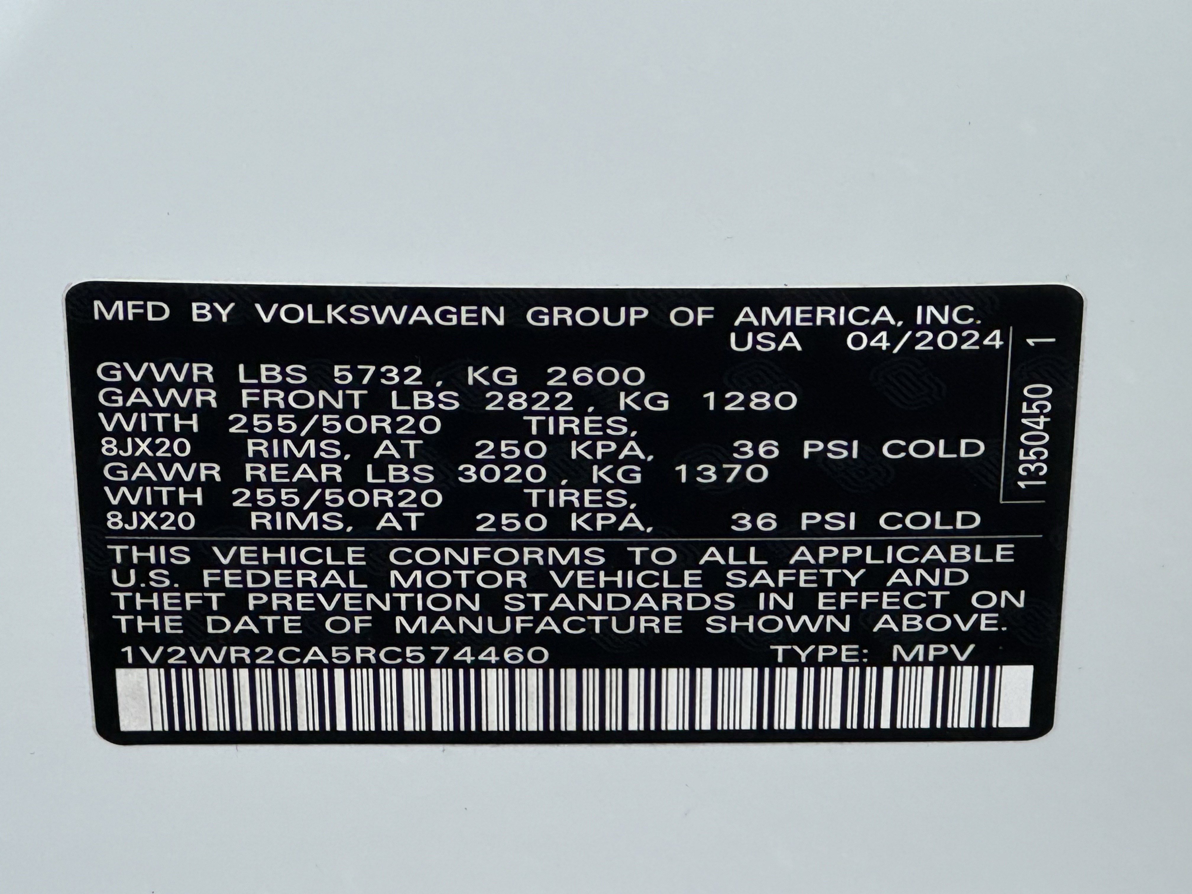Used 2024 Volkswagen Atlas SE image 40
