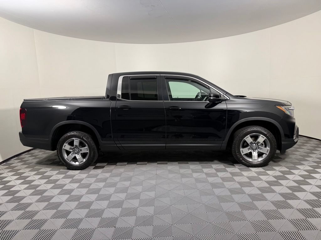 Used 2025 Honda Ridgeline RTL image 8