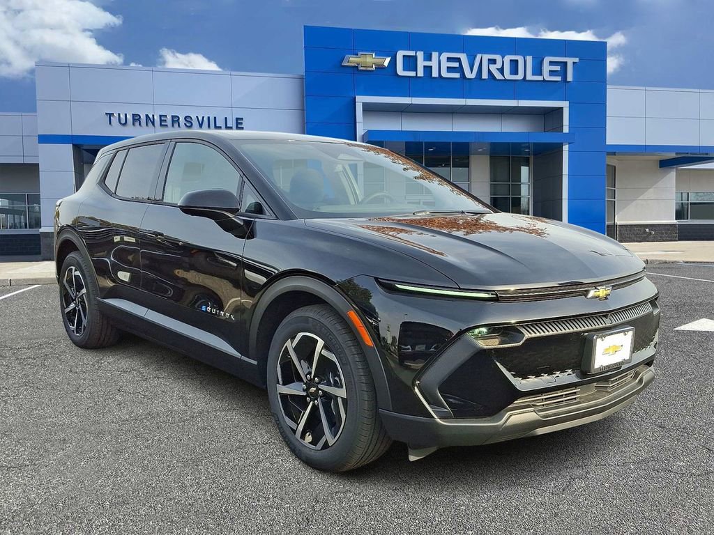 New 2026 Chevrolet Equinox EV LT w/ Comfort Package image 2