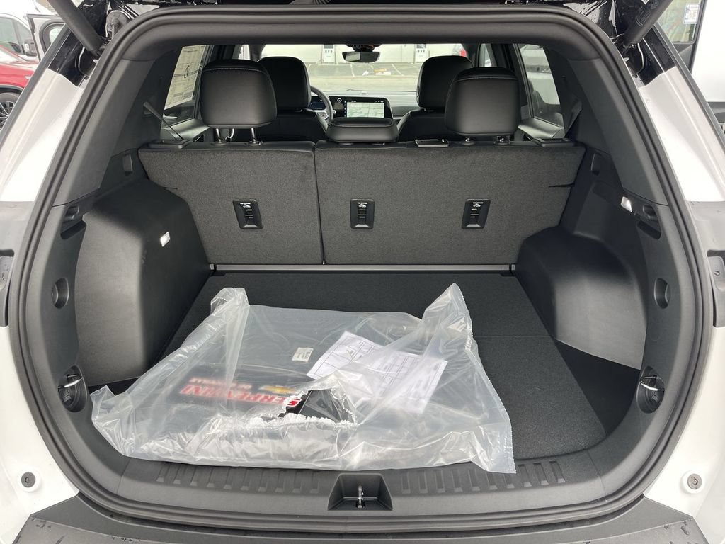 New 2027 Chevrolet Equinox LT w/ Convenience Package II AWD/4WD image 24