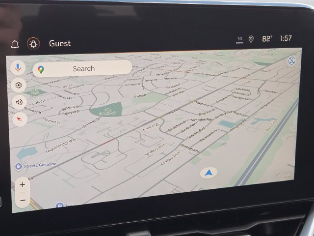 New 2026 Chevrolet Equinox LT w/ Safety and Technology Package FWD image 3
